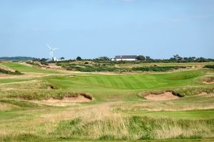 Royal Porthcawl 4th Fescue